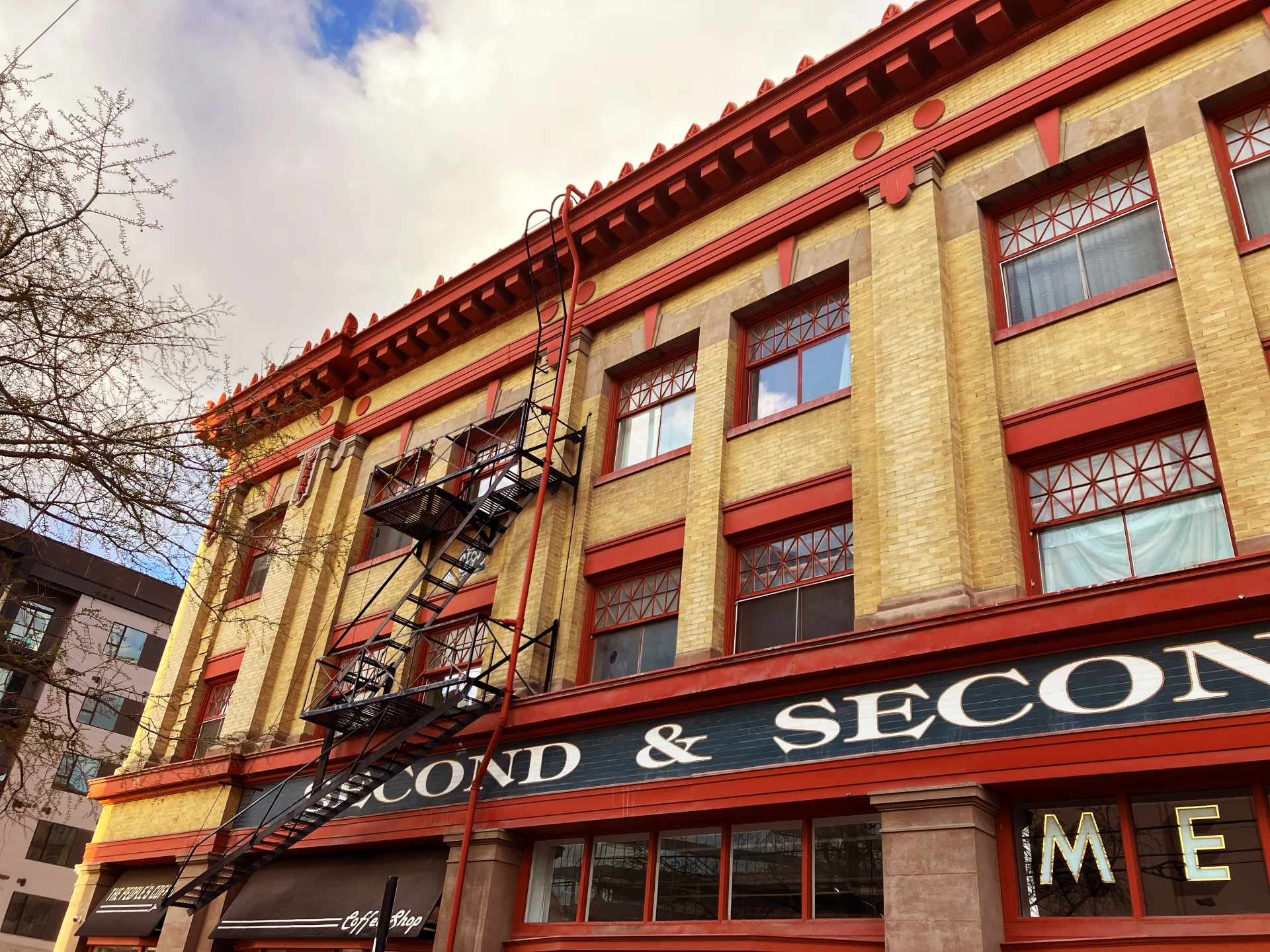 Stratford Apartments Renovation